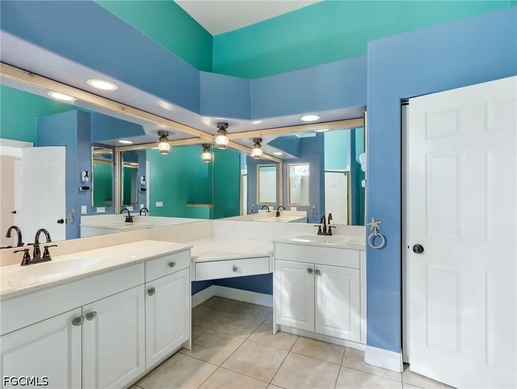 7222 Falcon Crest Court Fort Myers FL 33908