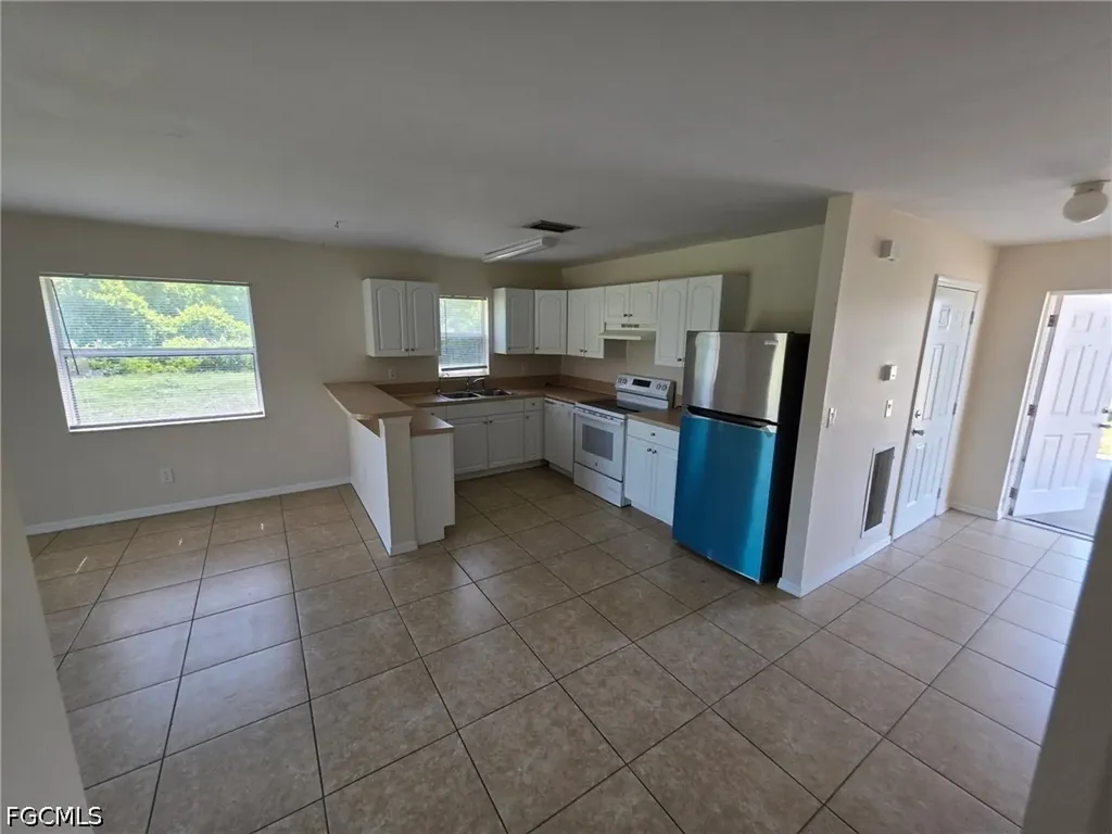 202 Hightower Avenue S Lehigh Acres FL 33973