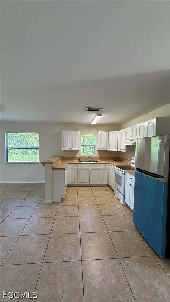 202 Hightower Avenue S Lehigh Acres FL 33973