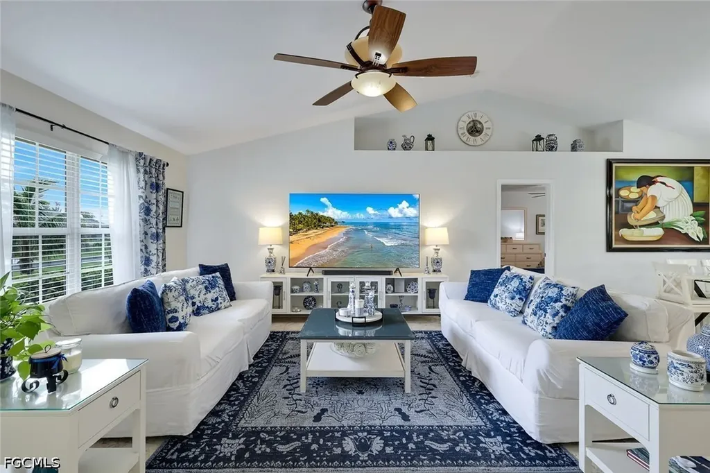1006 NE 2nd Place Cape Coral FL 33909