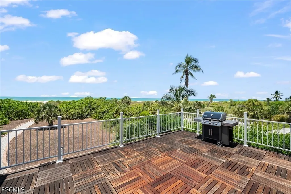 4725 Rue Belle Mer Sanibel FL 33957