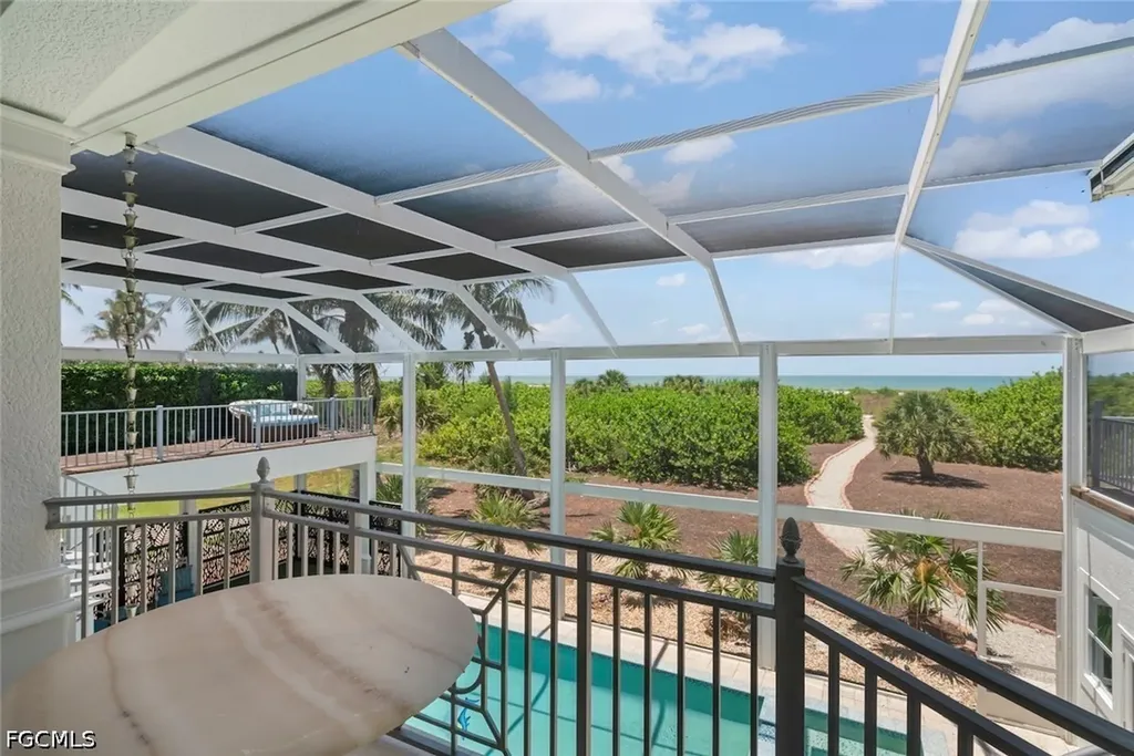 4725 Rue Belle Mer Sanibel FL 33957
