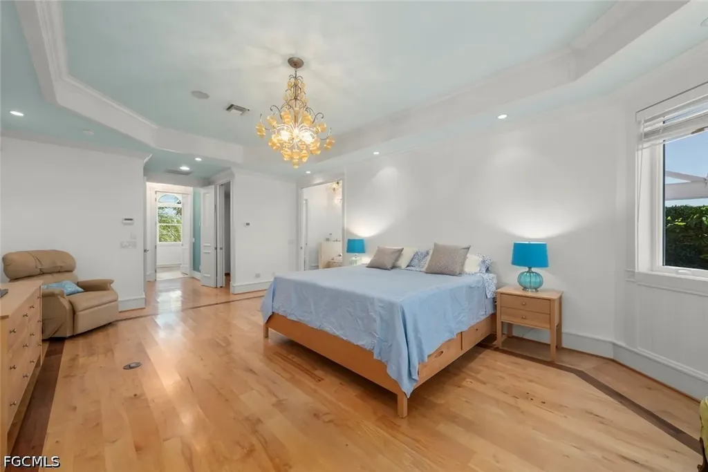 4725 Rue Belle Mer Sanibel FL 33957
