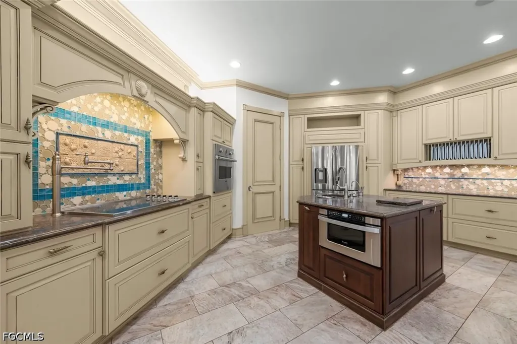 4725 Rue Belle Mer Sanibel FL 33957