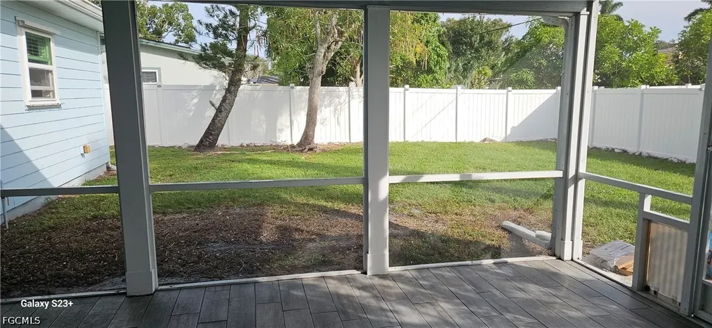 1626 Grace Avenue Fort Myers FL 33901