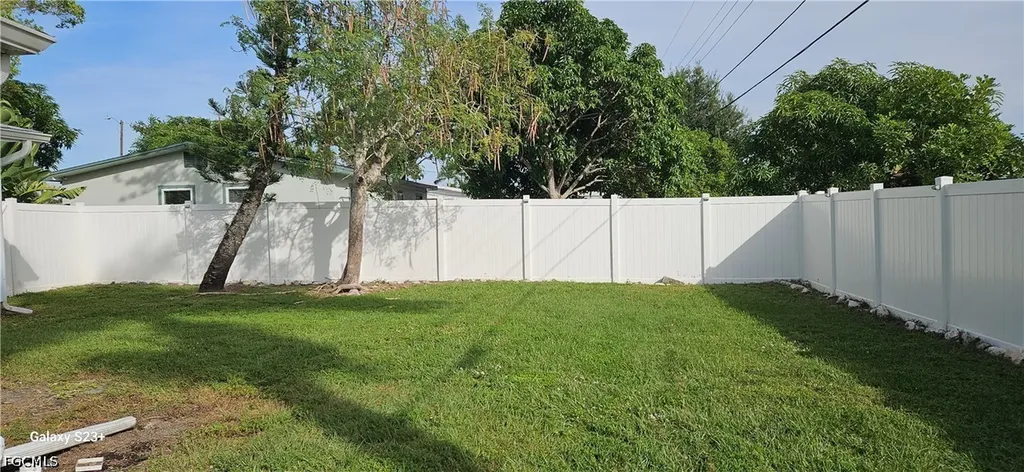1626 Grace Avenue Fort Myers FL 33901