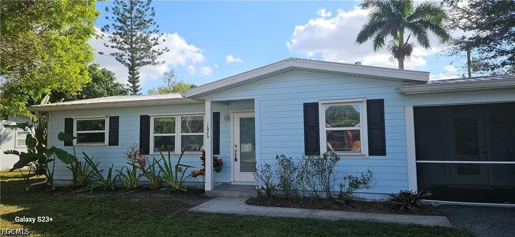 1626 Grace Avenue Fort Myers FL 33901