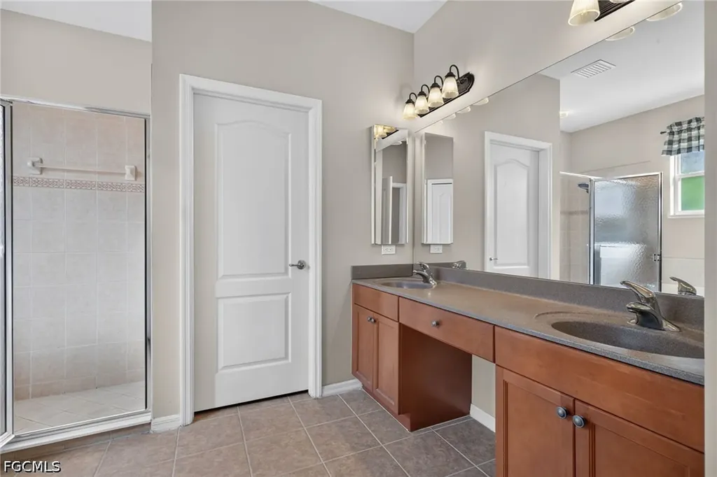 12755 Stone Tower Loop Fort Myers FL 33913