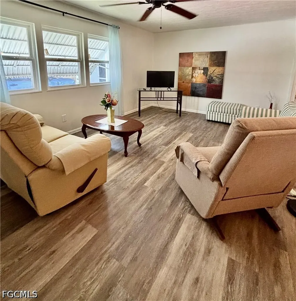 730 Knotty Pine Circle North Fort Myers FL 33917