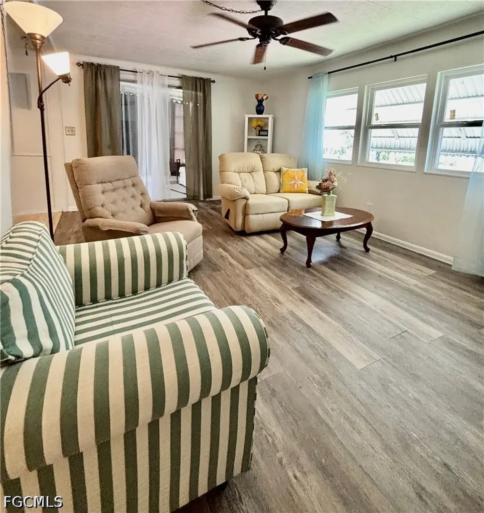 730 Knotty Pine Circle North Fort Myers FL 33917