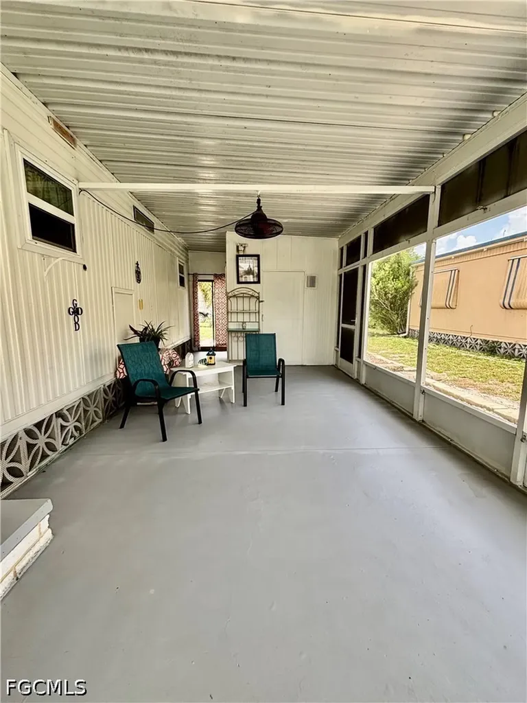 730 Knotty Pine Circle North Fort Myers FL 33917