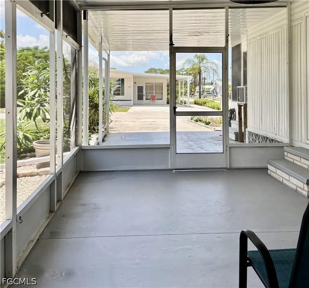 730 Knotty Pine Circle North Fort Myers FL 33917