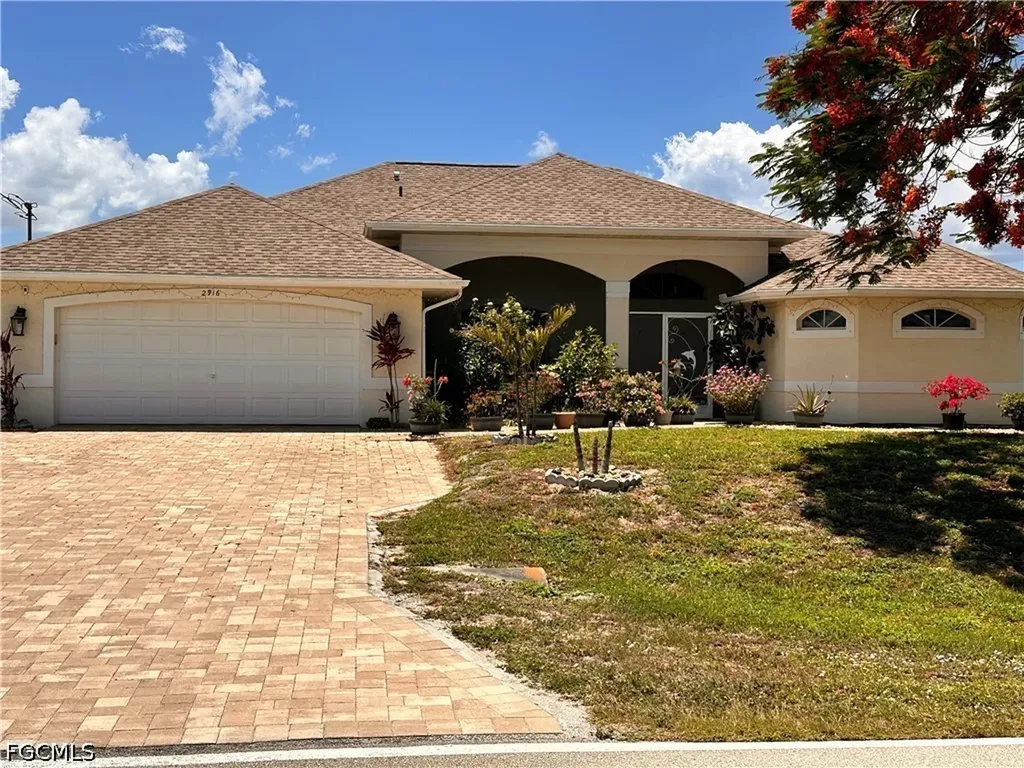 2916 Van Buren Parkway Cape Coral FL 33993