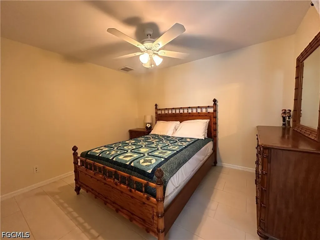 2916 Van Buren Parkway Cape Coral FL 33993