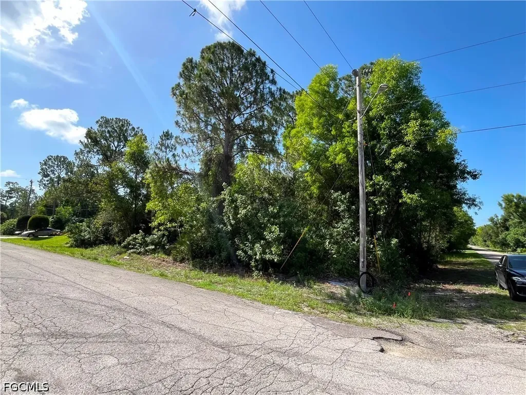 3700 E 3rd Street Lehigh Acres FL 33936