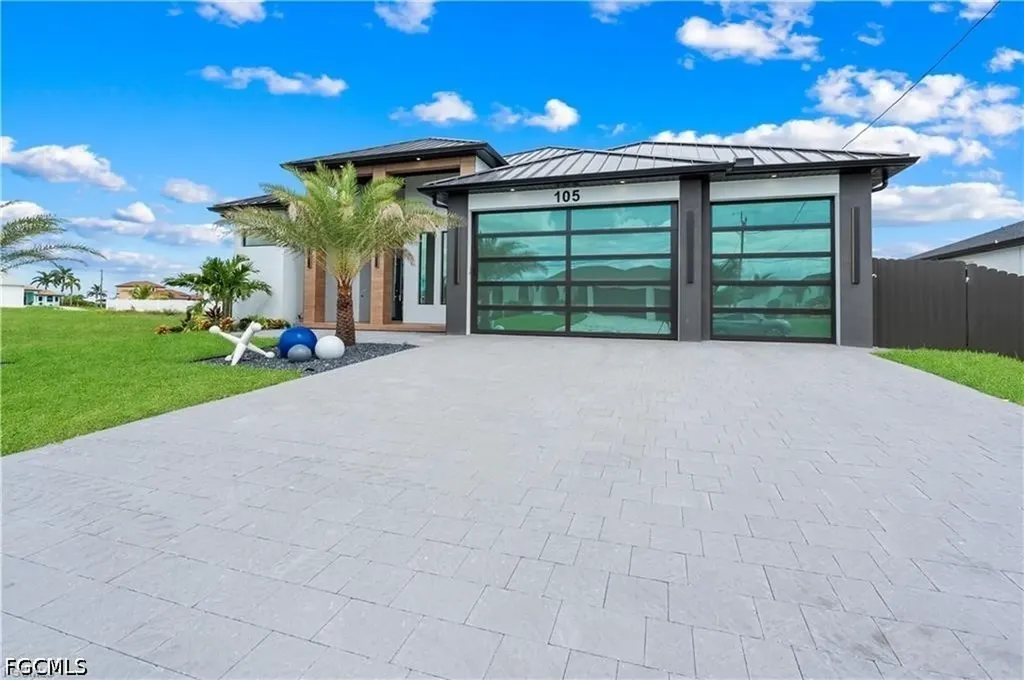 105 SW 33rd Place Cape Coral FL 33991