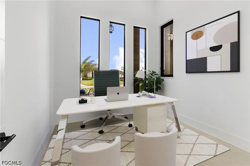 105 SW 33rd Place Cape Coral FL 33991