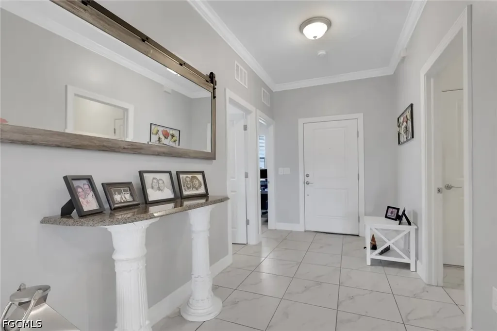 1517 NE 8th Place Cape Coral FL 33909