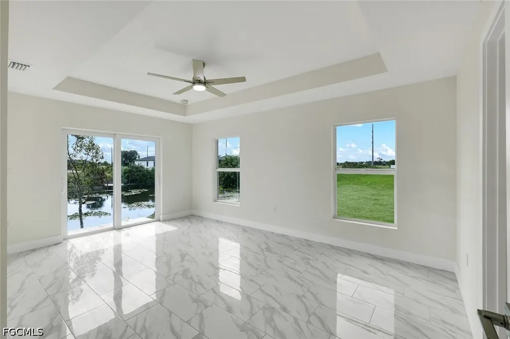 2622 NE 1st Place Cape Coral FL 33909