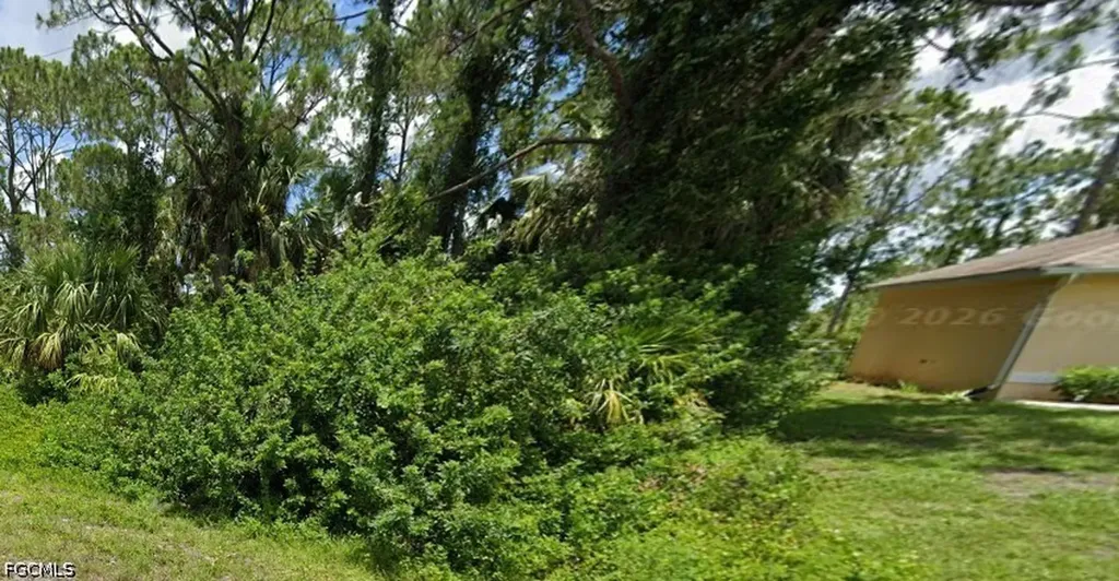 3216 70th Street W Lehigh Acres FL 33971