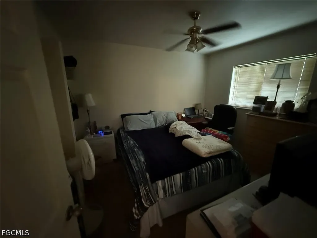 827 NE 17th Terrace Cape Coral FL 33909