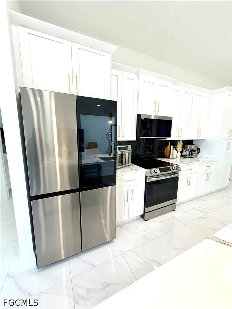 813 Highland Avenue Lehigh Acres FL 33972