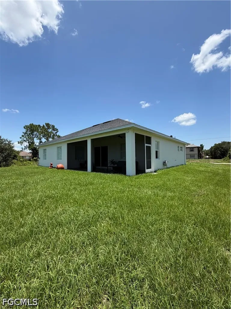 813 Highland Avenue Lehigh Acres FL 33972