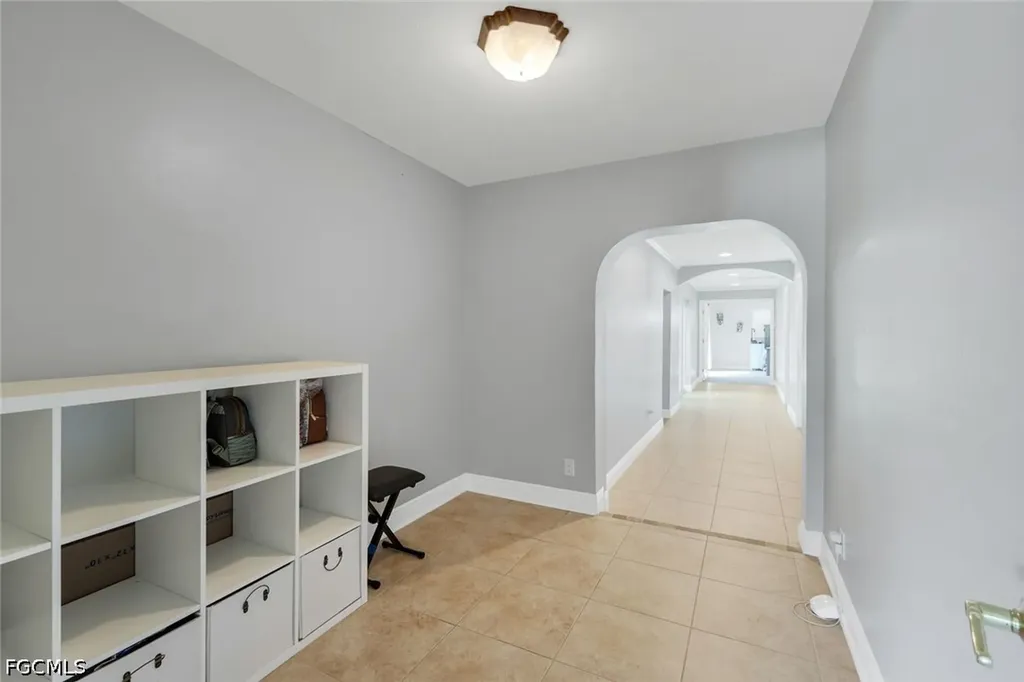 8327 Riviera Avenue Fort Myers FL 33919