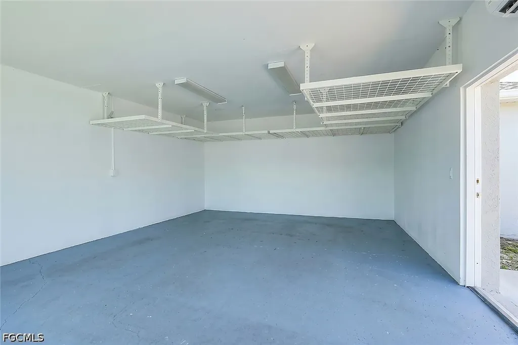 8327 Riviera Avenue Fort Myers FL 33919