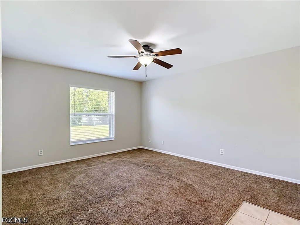 528 SE 27th Street Cape Coral FL 33904