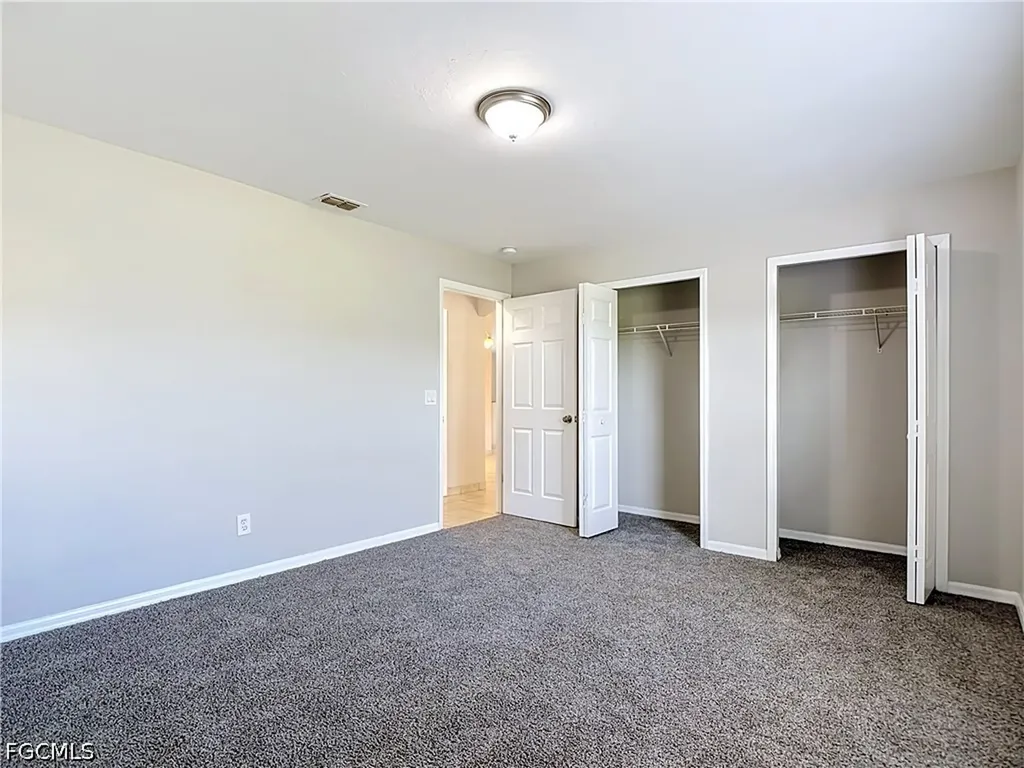 528 SE 27th Street Cape Coral FL 33904