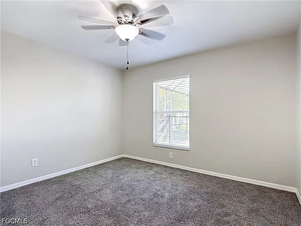 528 SE 27th Street Cape Coral FL 33904