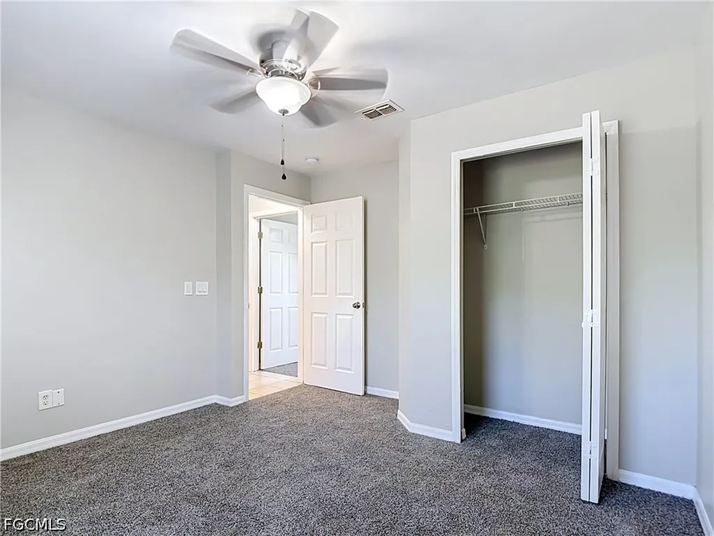 528 SE 27th Street Cape Coral FL 33904