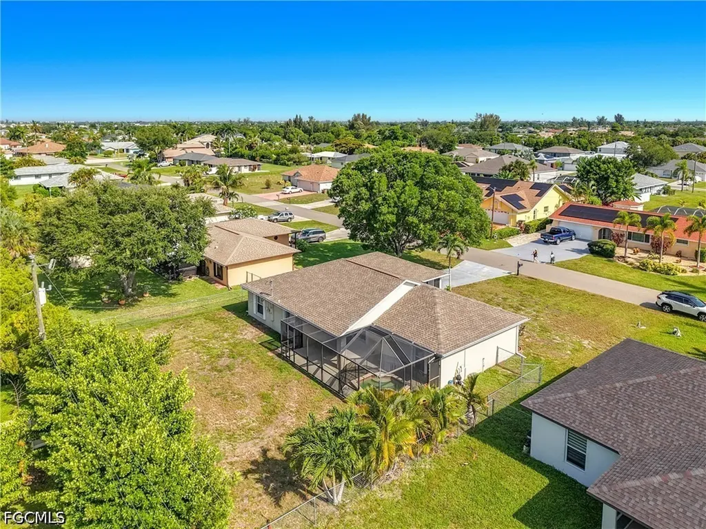 528 SE 27th Street Cape Coral FL 33904