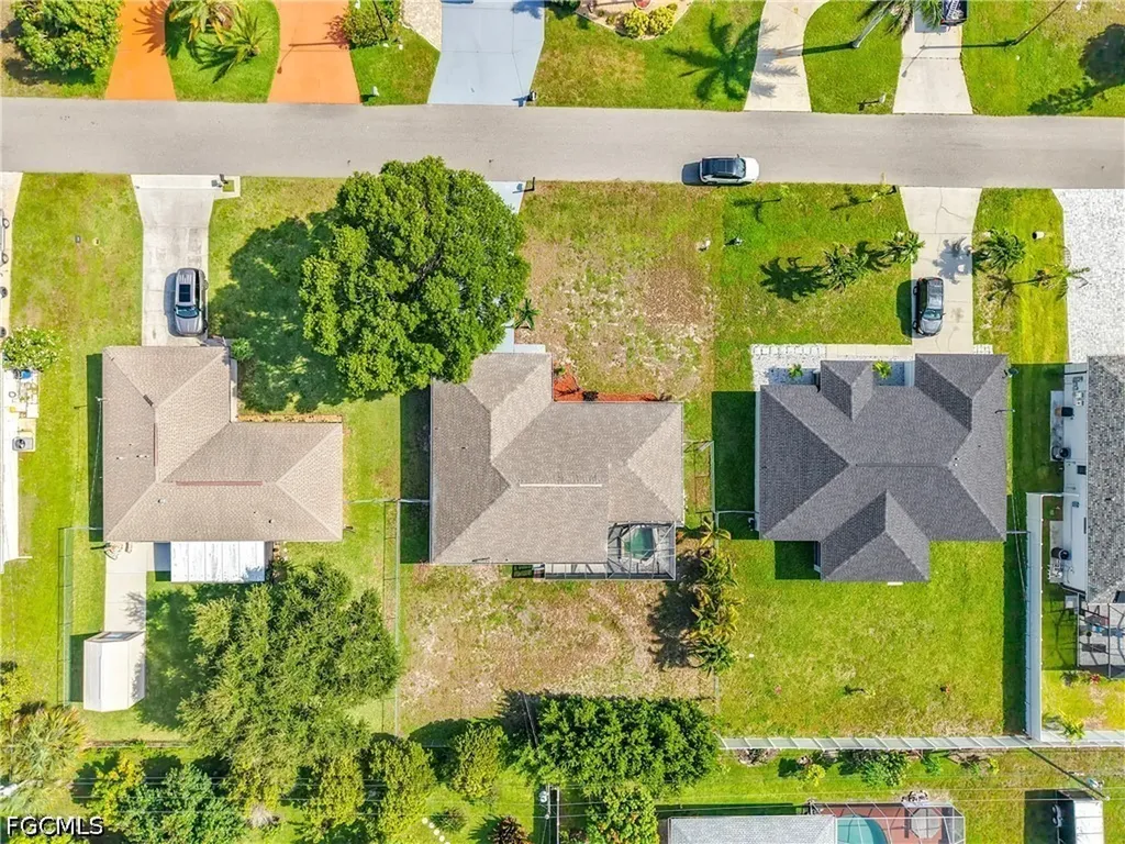528 SE 27th Street Cape Coral FL 33904