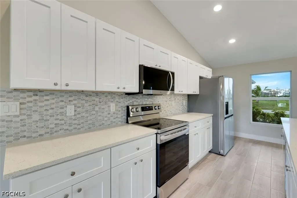 4408 NE 21st Place Cape Coral FL 33909