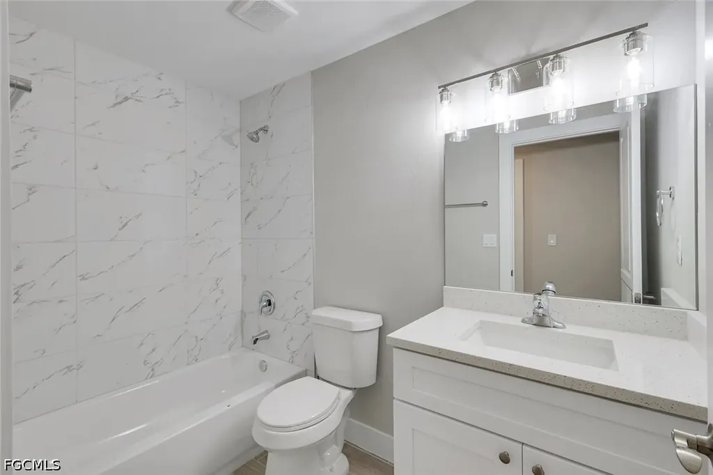 4408 NE 21st Place Cape Coral FL 33909