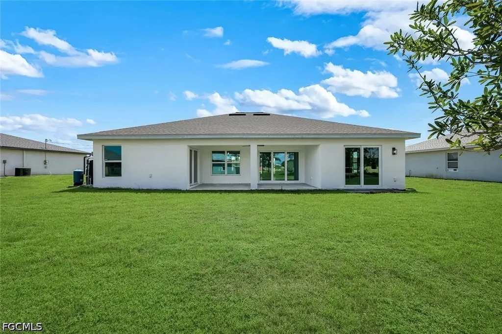 4408 NE 21st Place Cape Coral FL 33909