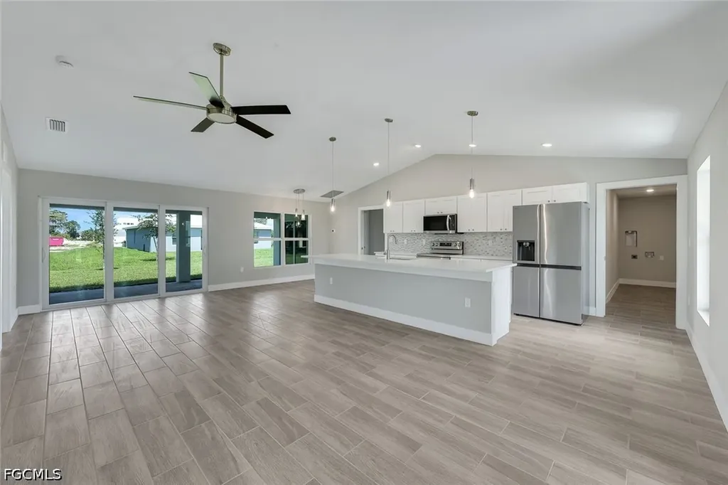 4408 NE 21st Place Cape Coral FL 33909