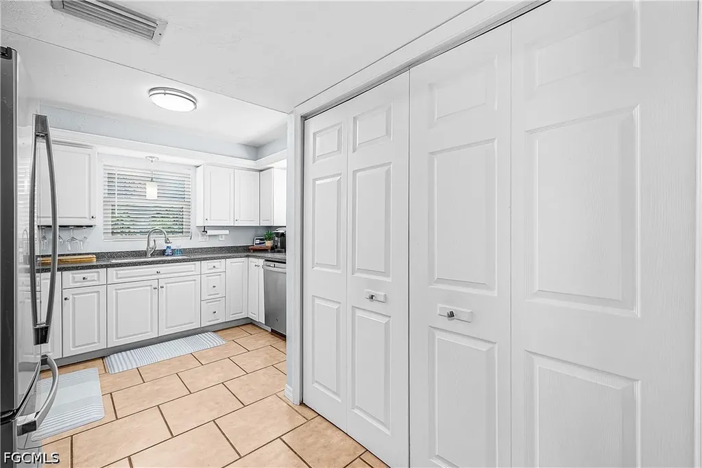 8626 Redwood Drive St. James City FL 33956