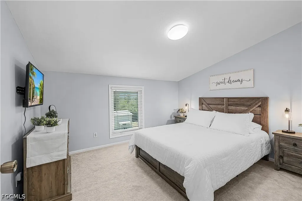 8626 Redwood Drive St. James City FL 33956