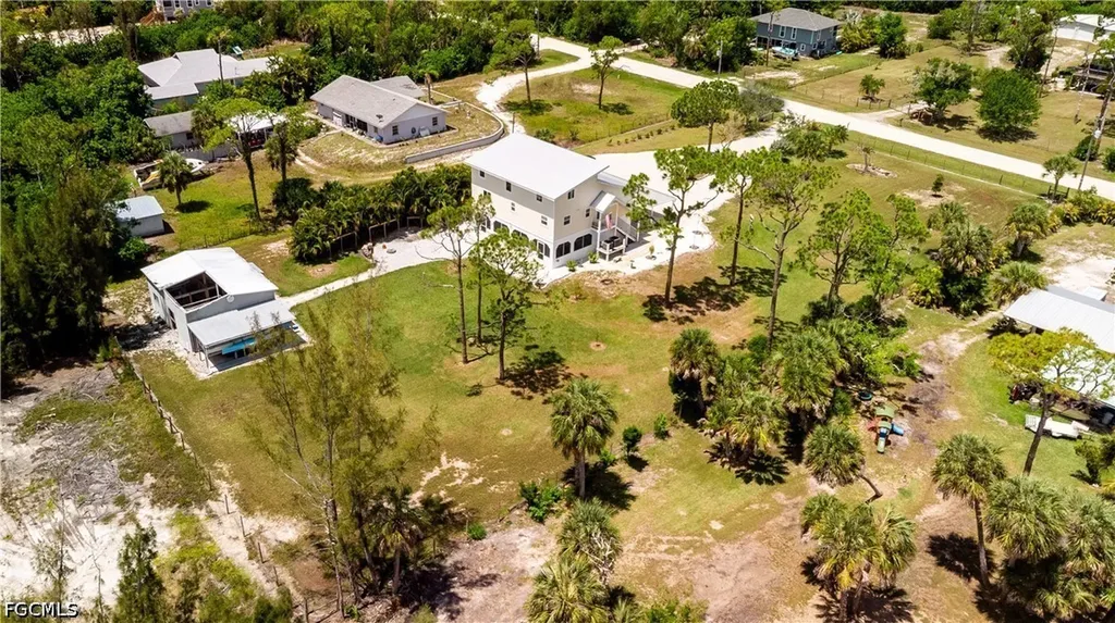 8626 Redwood Drive St. James City FL 33956