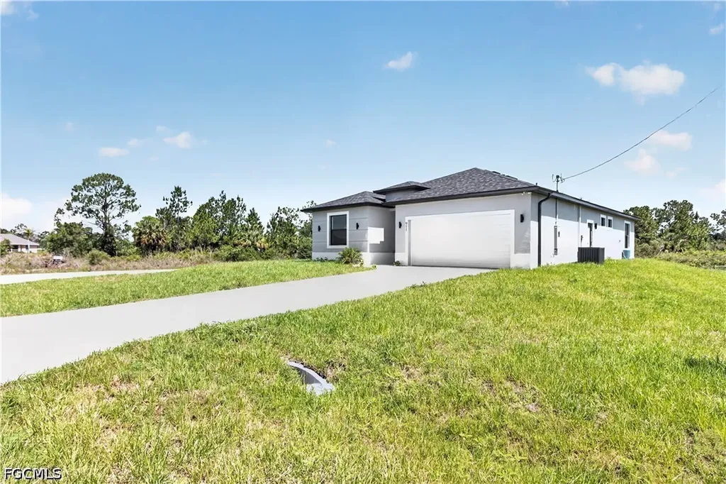 911 Panda Drive Lehigh Acres FL 33974
