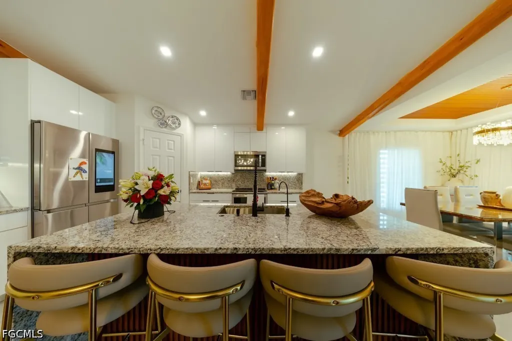 2003 NE 6th Avenue Cape Coral FL 33909