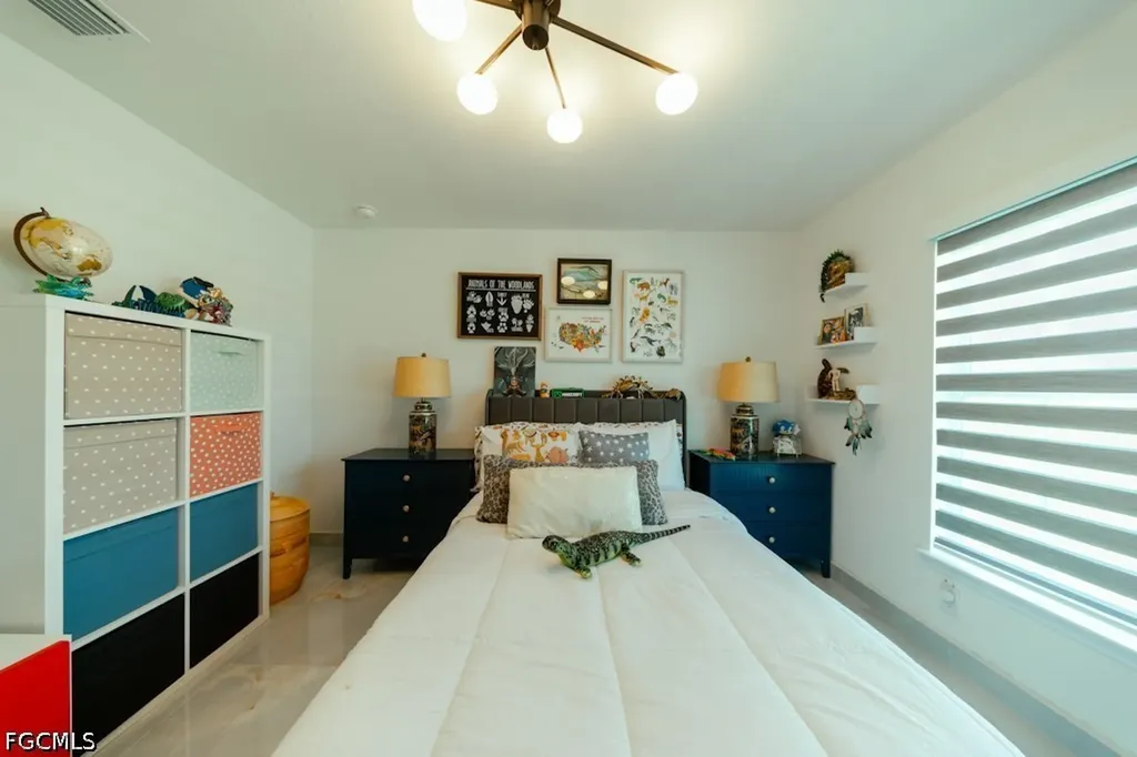 2003 NE 6th Avenue Cape Coral FL 33909