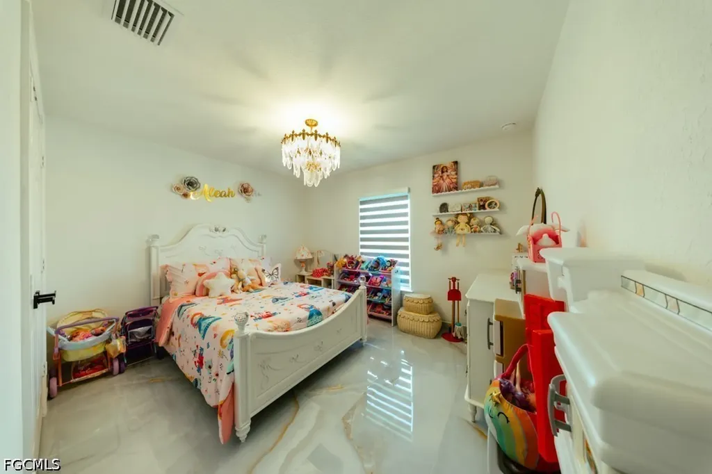 2003 NE 6th Avenue Cape Coral FL 33909