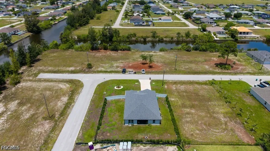 2003 NE 6th Avenue Cape Coral FL 33909