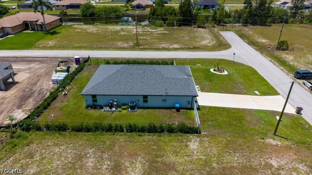 2003 NE 6th Avenue Cape Coral FL 33909