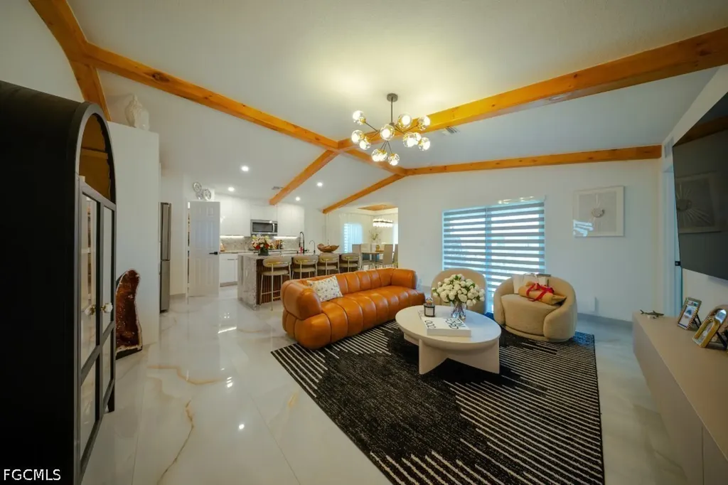 2003 NE 6th Avenue Cape Coral FL 33909