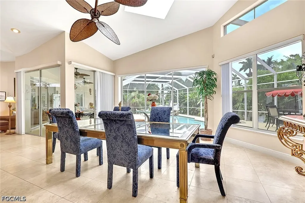 4403 SE 11th Place Cape Coral FL 33904